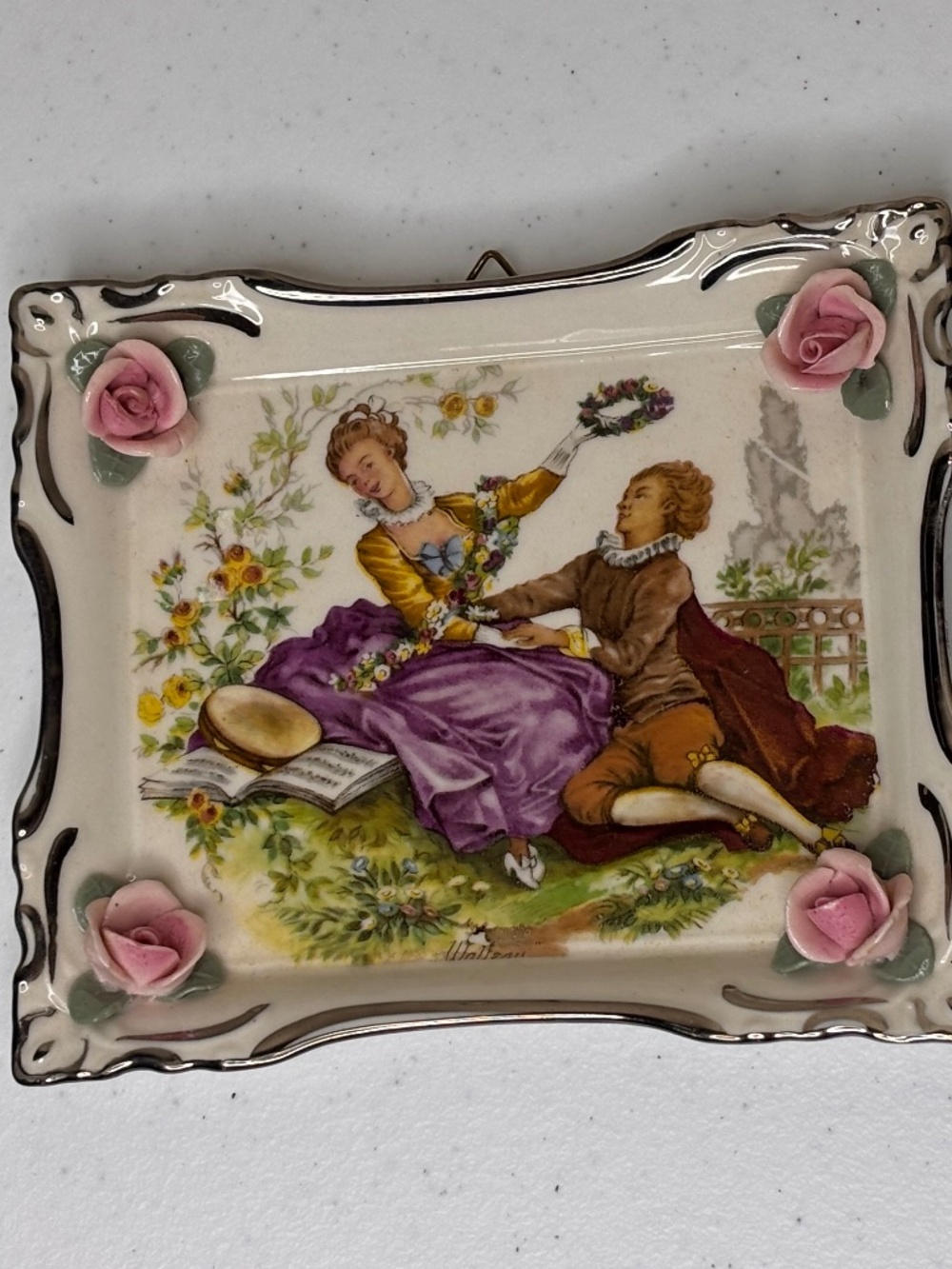 Dresden Porcelain Vintage Trinket Dishes Wall Decor Set of Two - Picture 4 of 13